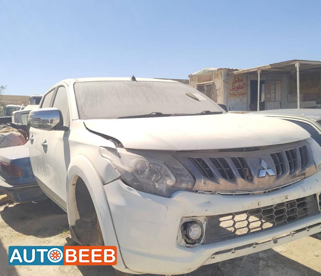 Body  Front clip Mitsubishi L200