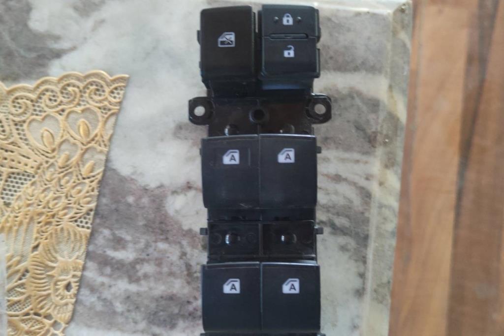 Cabin  Control buttons Toyota Hilux