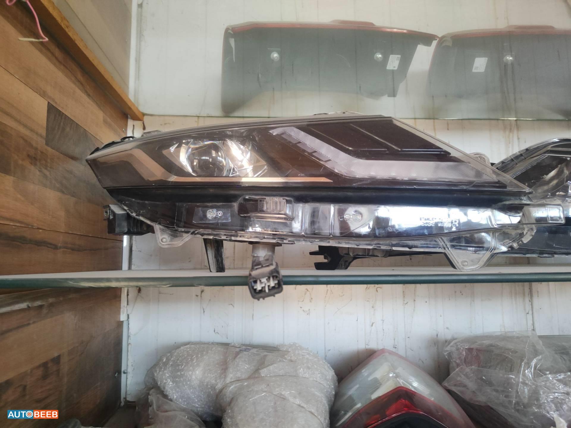 ضوء امامي يمين شمال ميتسوبيشي l200 2020 2021 2022 2023