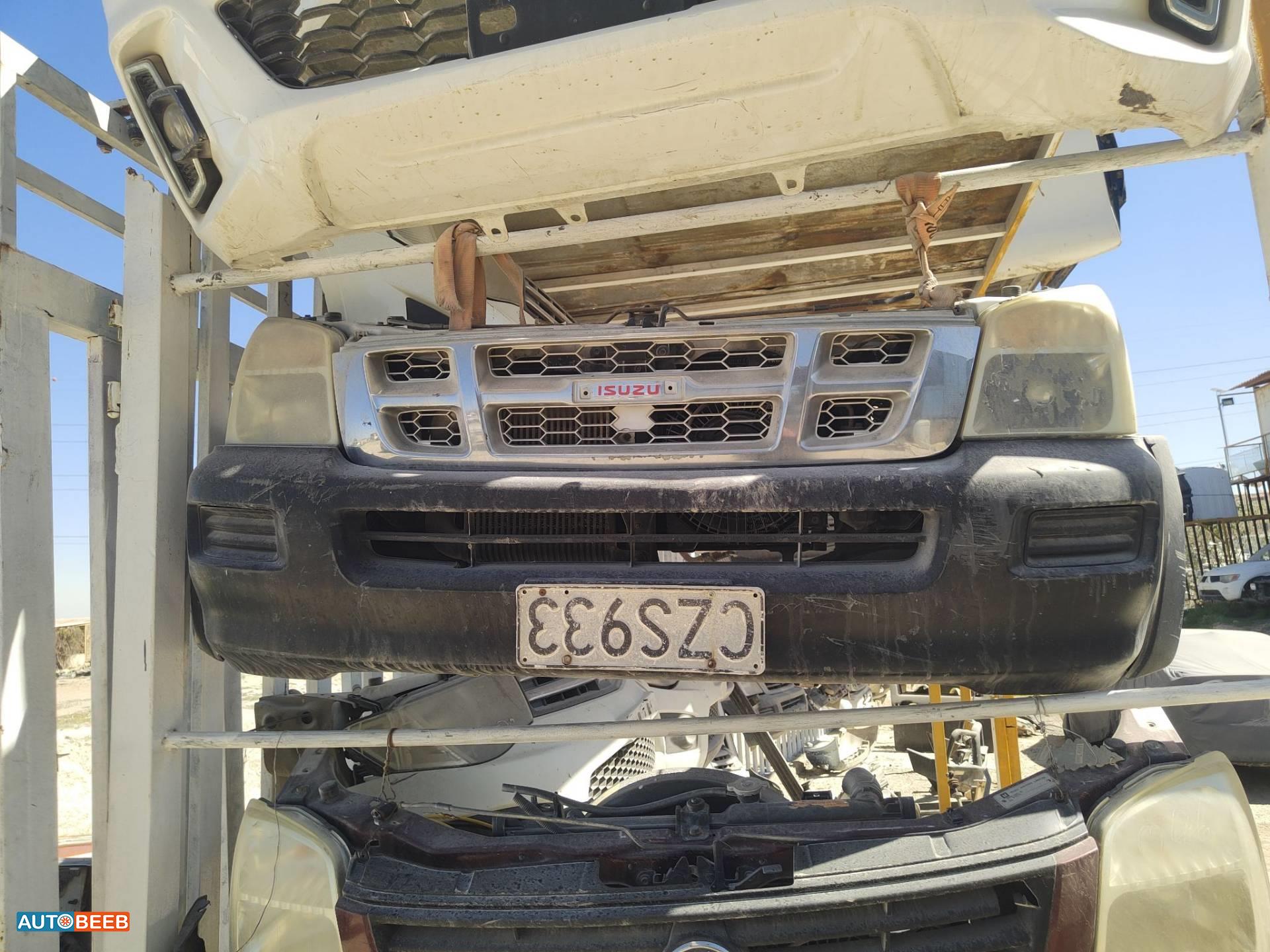 واجهة أمامية طمبون اضوية يمين شمال ايسوزو دي ماكس 2004 2005 2006