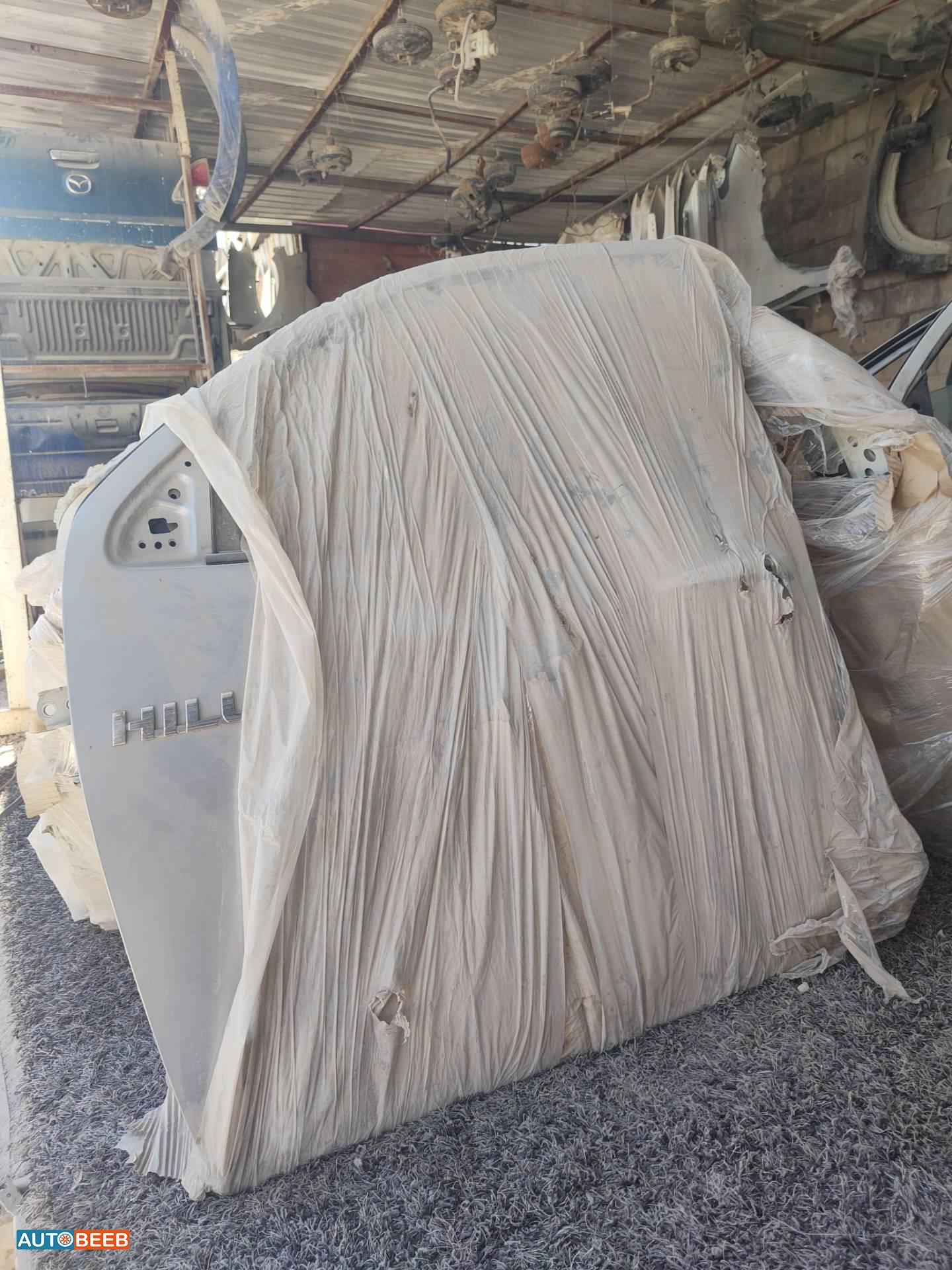 Body  Doors Toyota Hilux