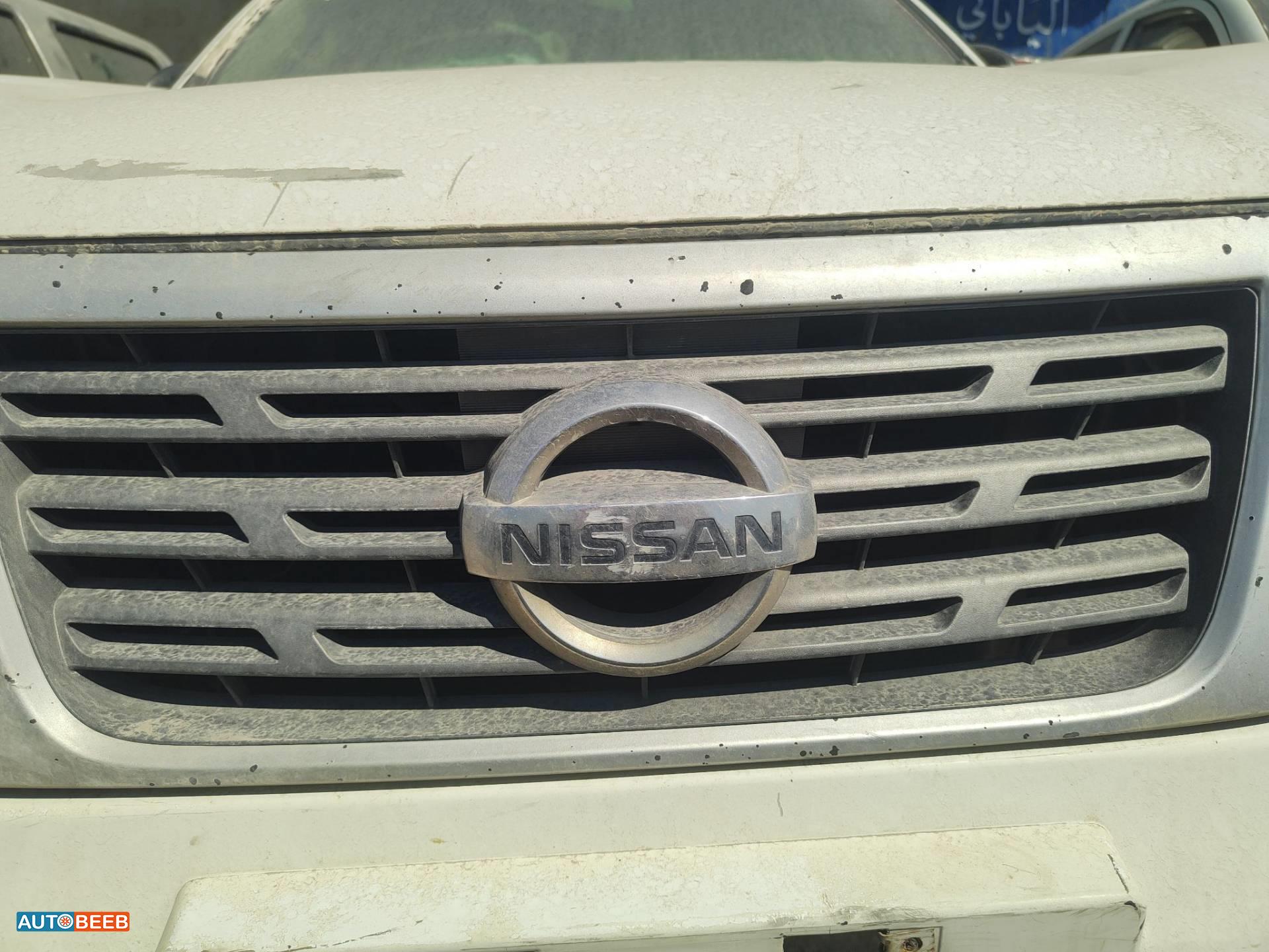 شل امامي نيسان نافارا 2017 2018