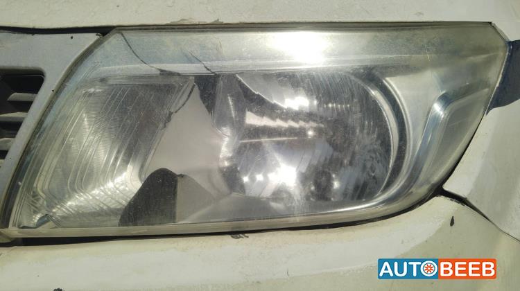 Lights Front light Nissan Navara