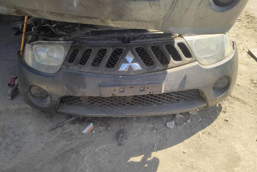 Body  Bumper Mitsubishi L200