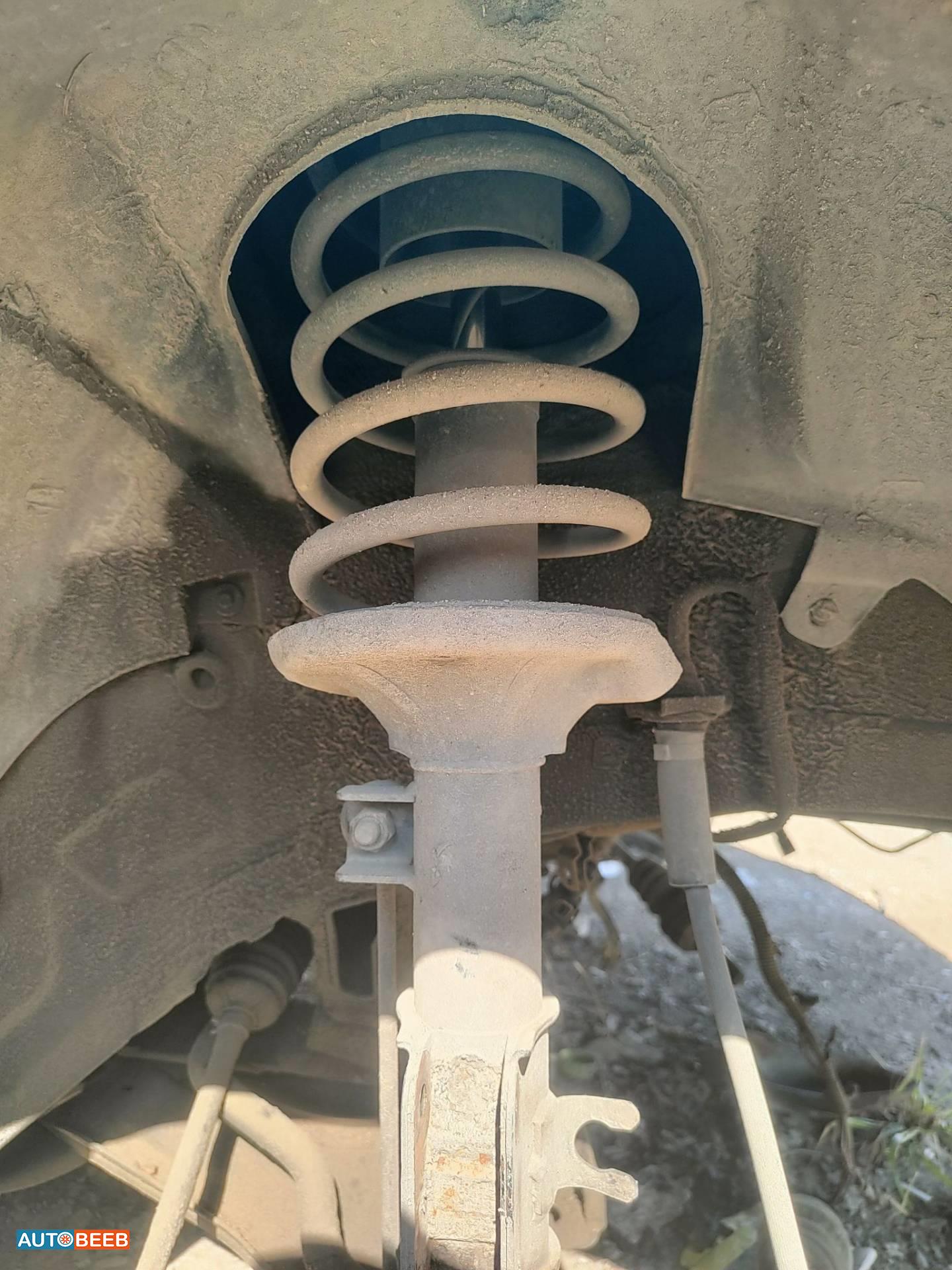 صنوبرص أمامي دايو نوبيرا 1997 1998