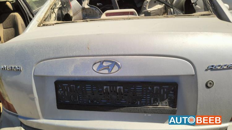 Body  Trunk Hyundai Accent