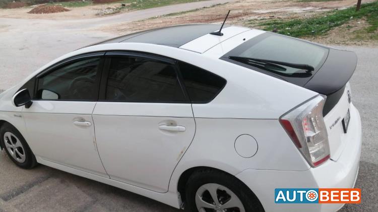 تويوتا بريوس 2010