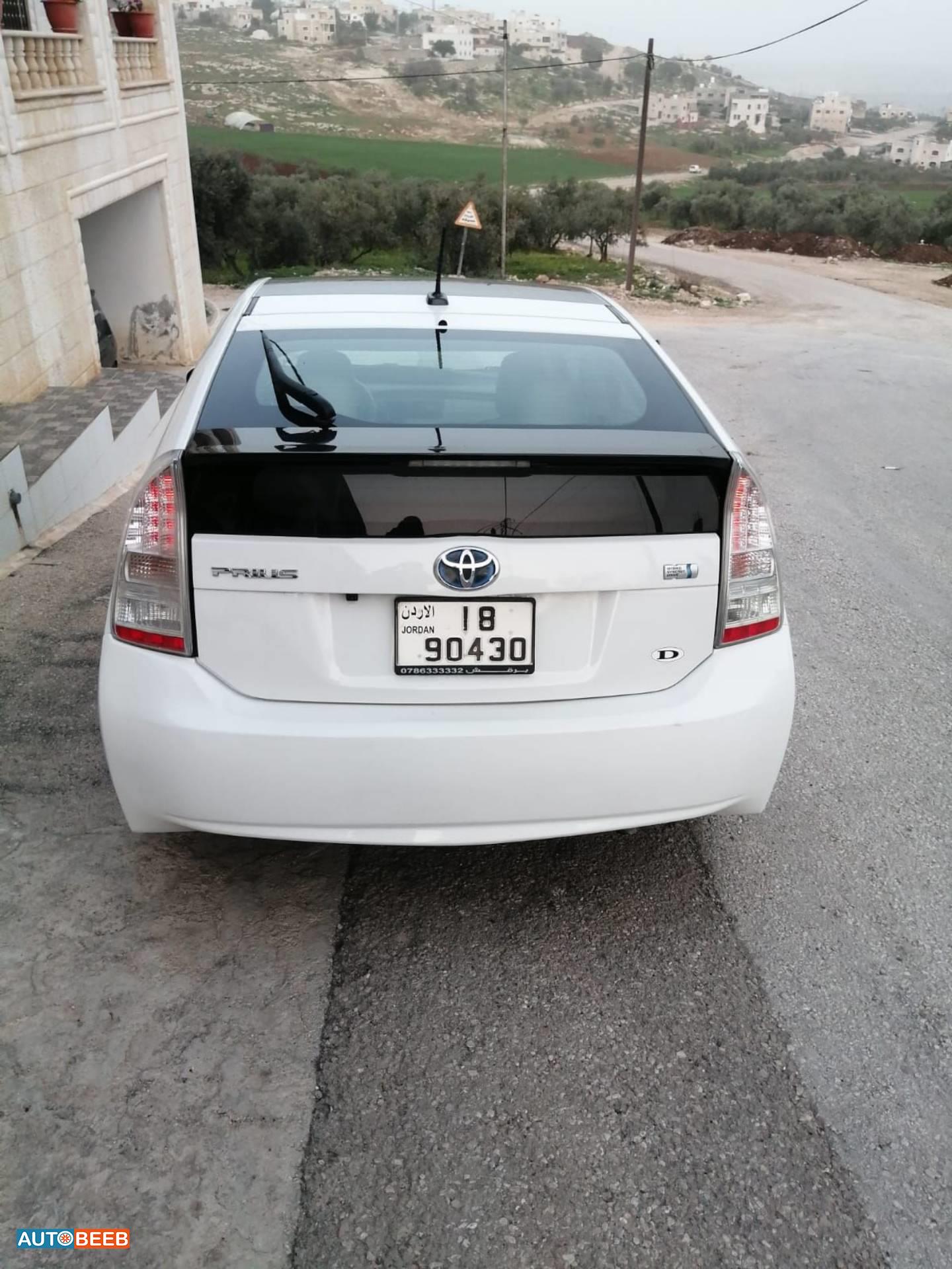 تويوتا بريوس 2010