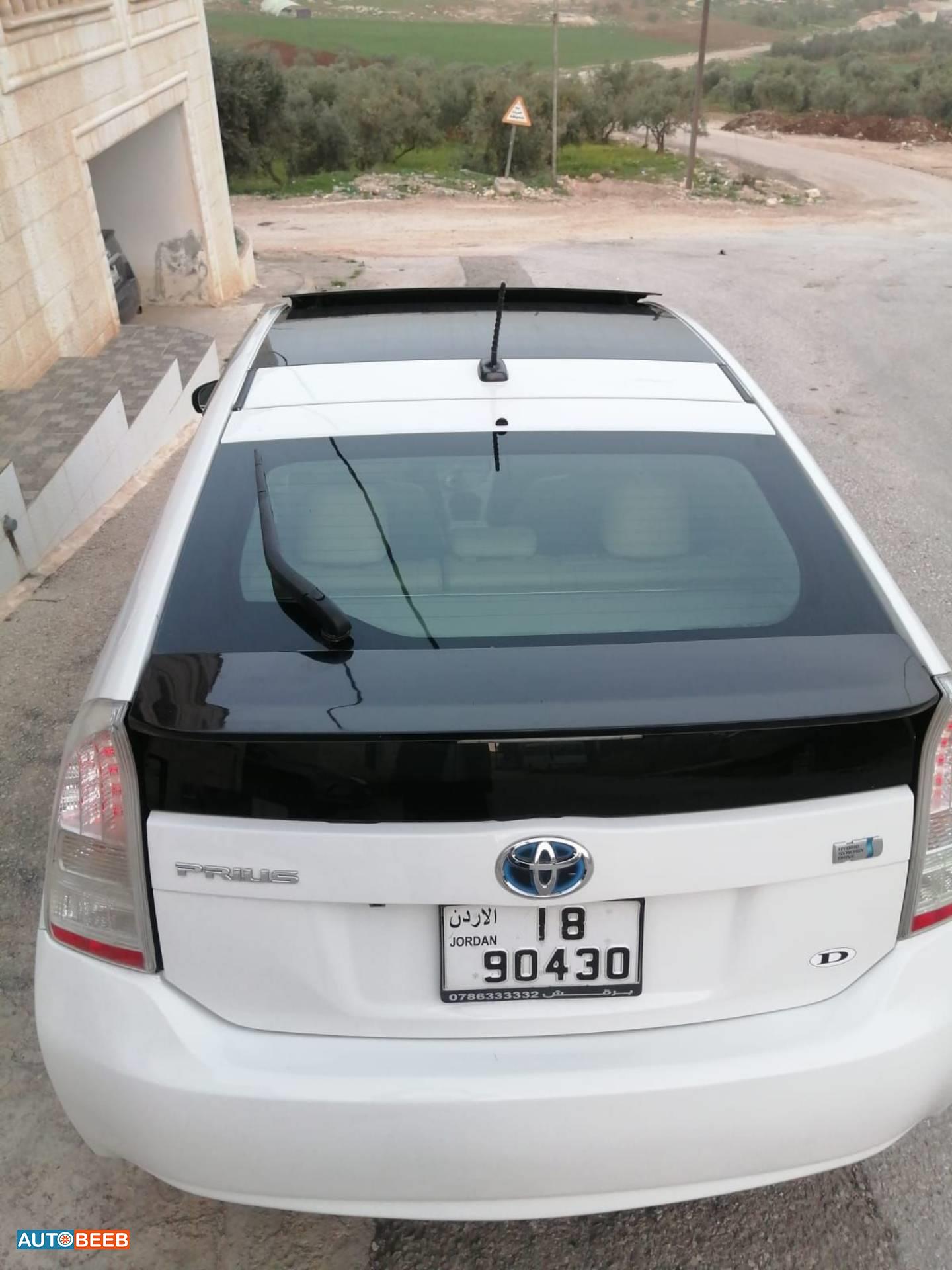 تويوتا بريوس 2010