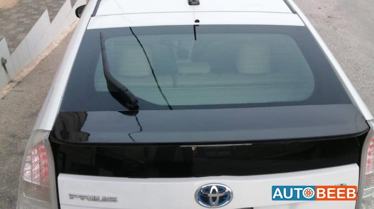 تويوتا بريوس 2010