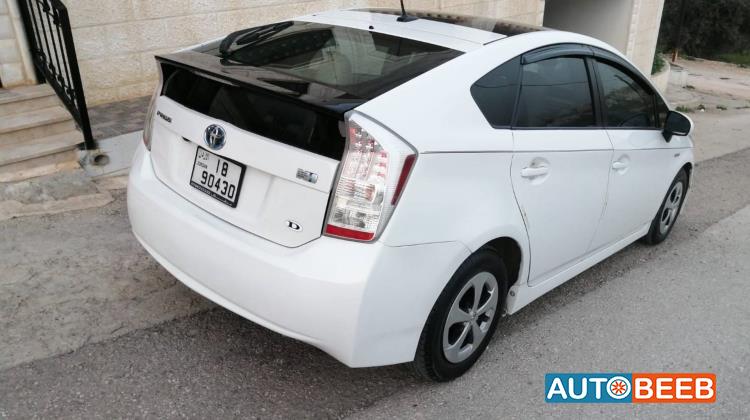 تويوتا بريوس 2010