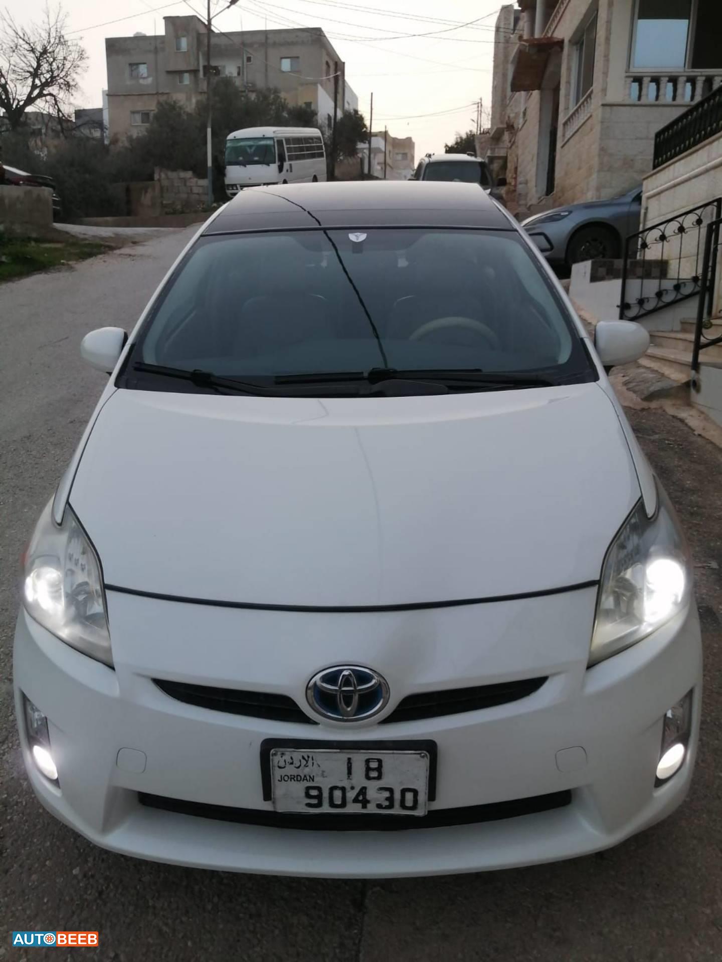 تويوتا بريوس 2010