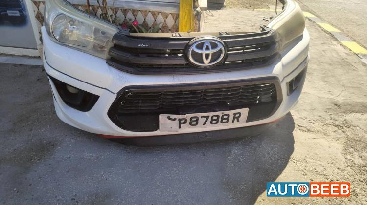 واجهة أمامية طمبون اضوية يمين شمال تويوتا هايلوكس 2016 2017 2018 2019