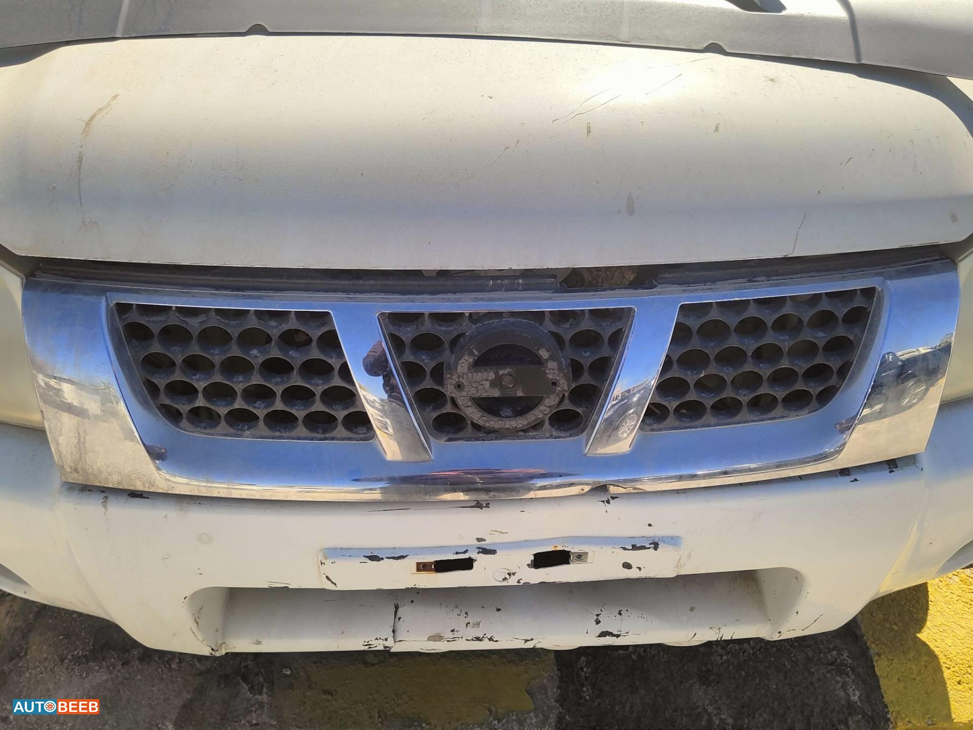 شل امامي نيسان نافارا 2009 2010