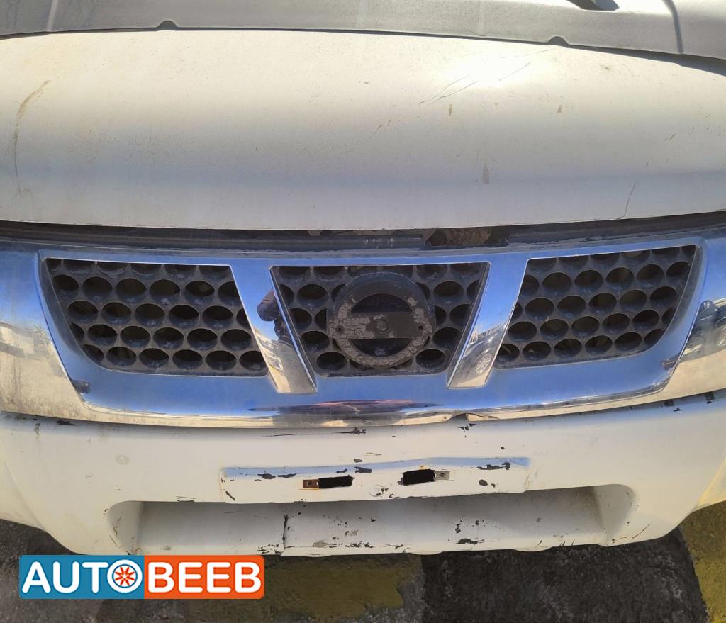 شل امامي نيسان نافارا 2009 2010