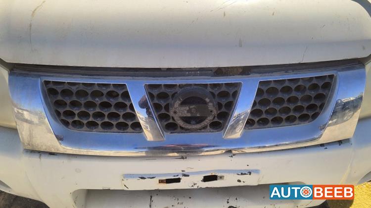 شل امامي نيسان نافارا 2009 2010