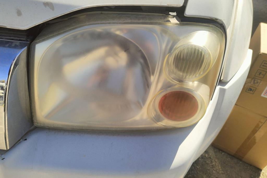 Lights Front light Nissan Navara