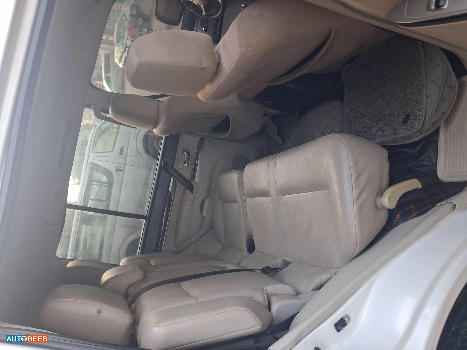 Mitsubishi Pajero 2015