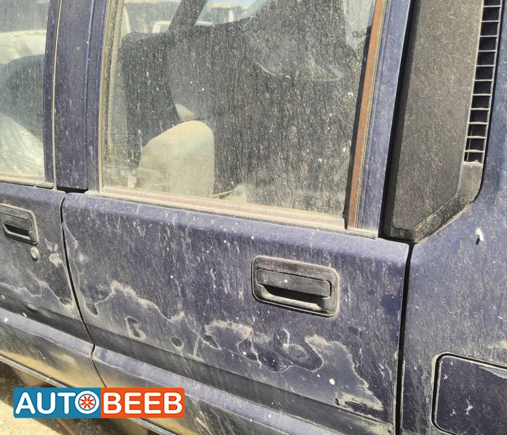 باب خلفي يمين شمال ميتسوبيشي l200 1996 1997