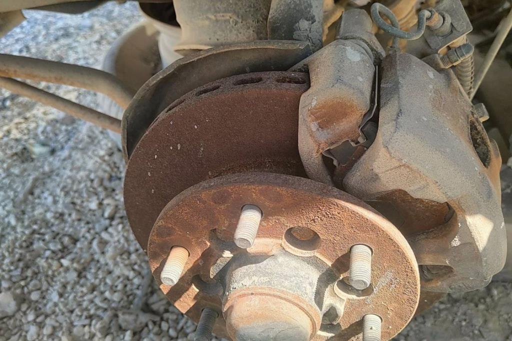  Mechanics  Mitsubishi L200