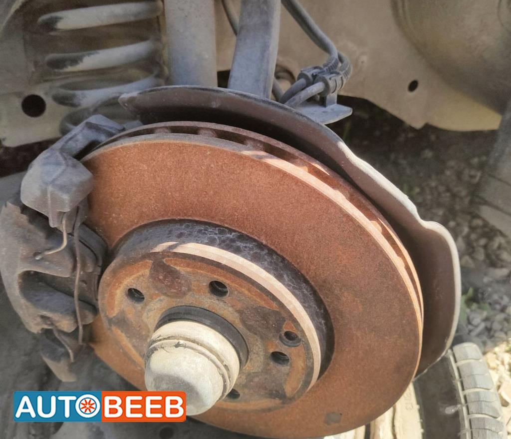  Mechanics  Mercedes Benz E200