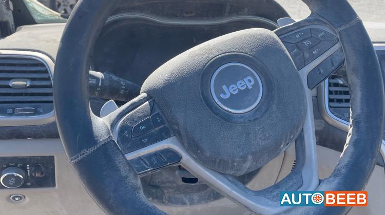 Cabin  Steering Wheel Jeep Grand Cherokee