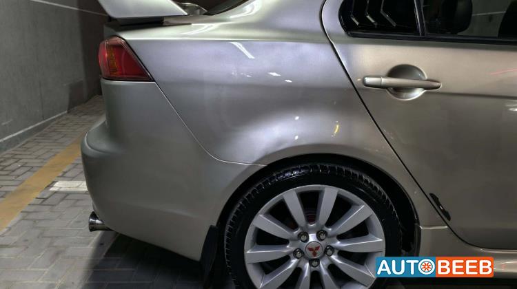 ميتسوبيشي لانسر 2016