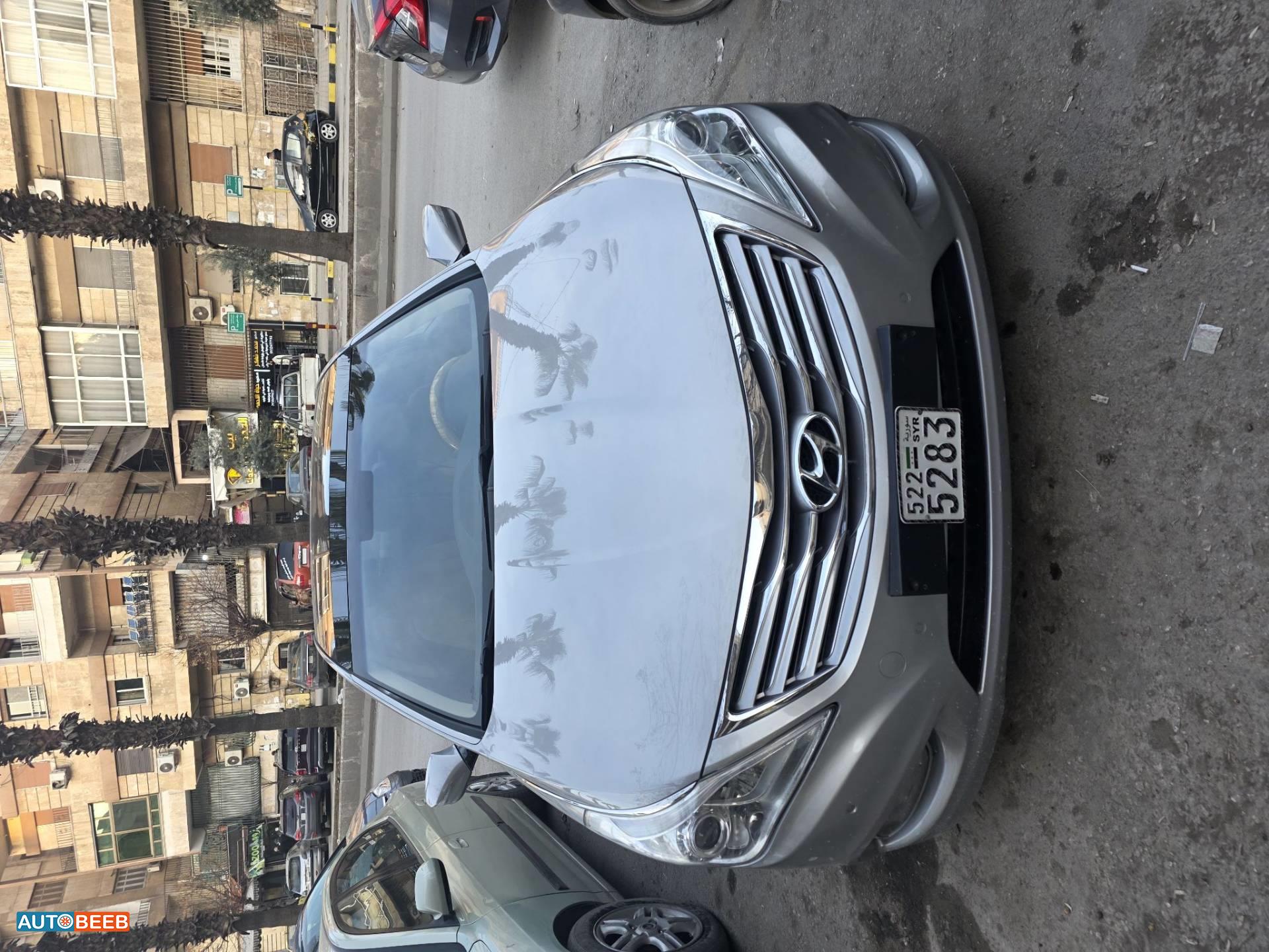 هيونداي ازيرا 2011