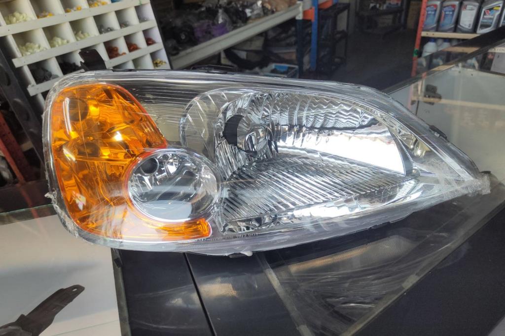 ضوء امامي يمين شمال هوندا سيفيك 2001 2002 2003