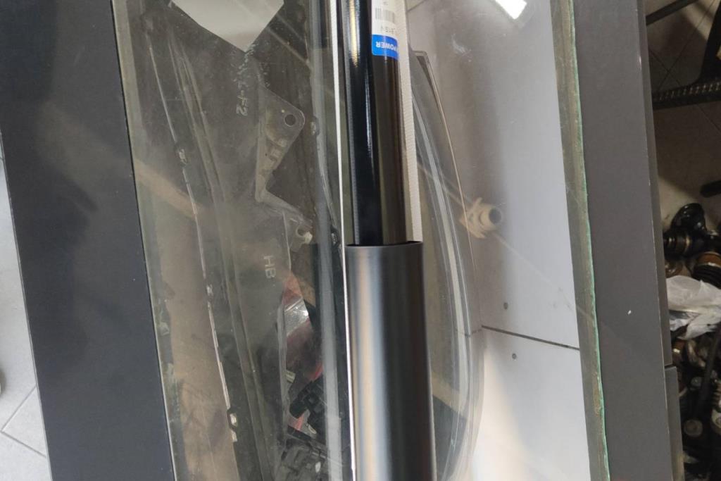  Shock Absorber Honda Civic