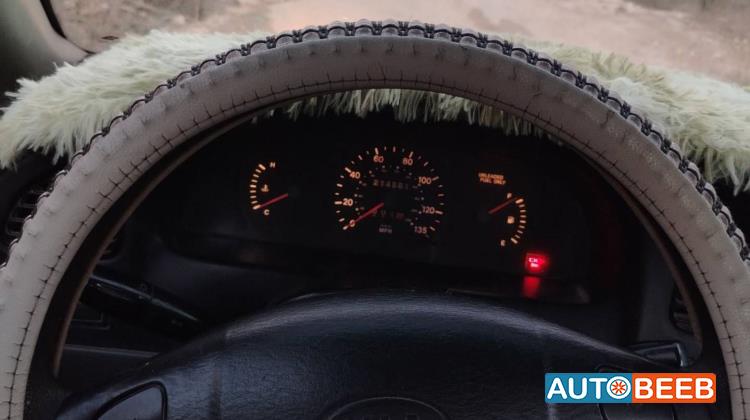 كيا سيفيا 2001