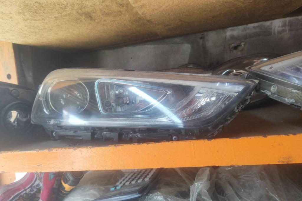 Lights Front light Hyundai Ioniq