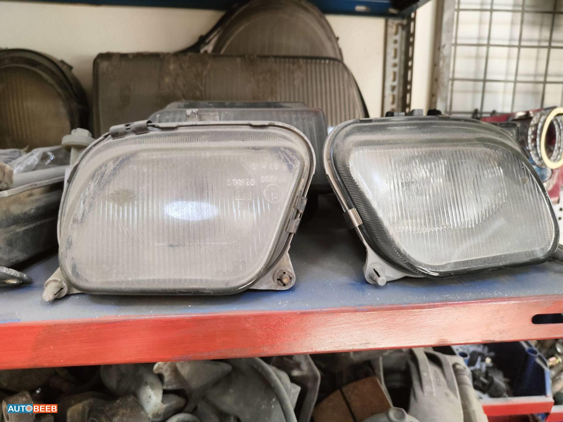 Lights Spotlight Mercedes Benz E200