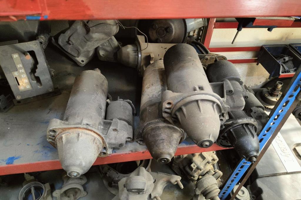 سلف مرسيدس E200 1995 1996 1997 1998 1999