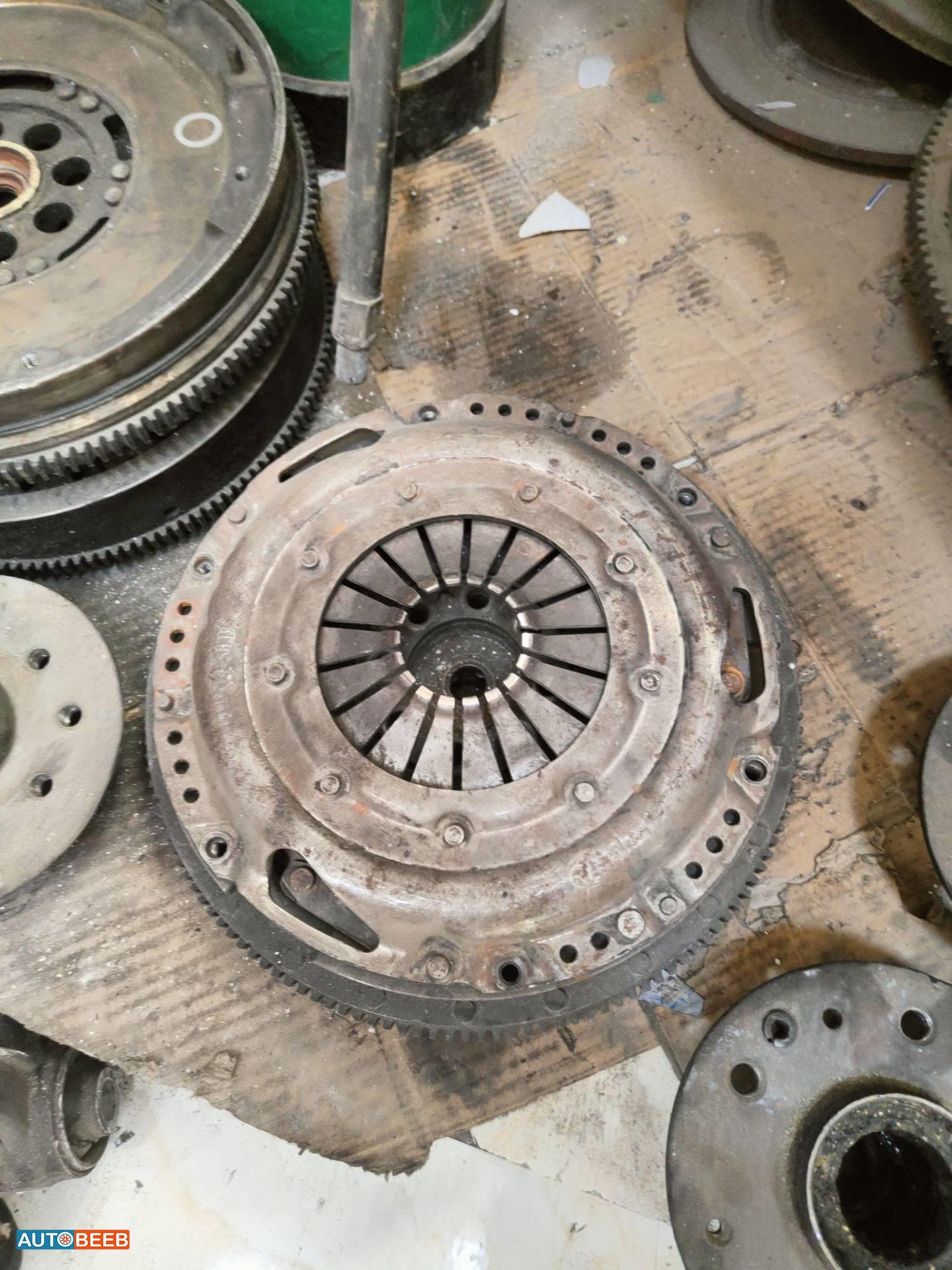  Mechanics  Mercedes Benz E200