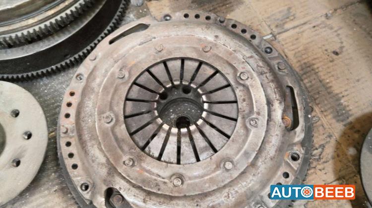  Mechanics  Mercedes Benz E200