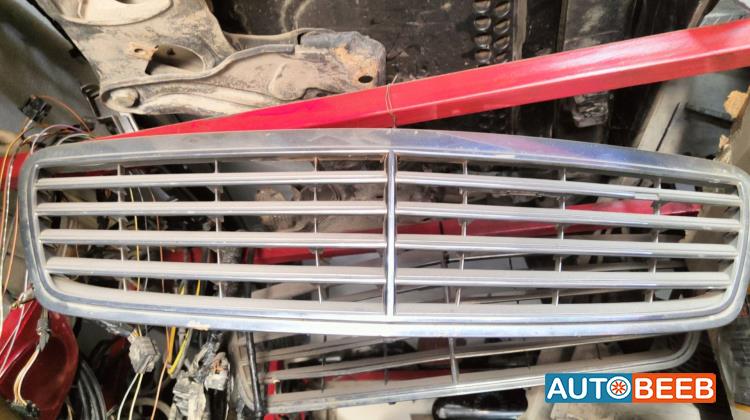 شل امامي مرسيدس E211 2009