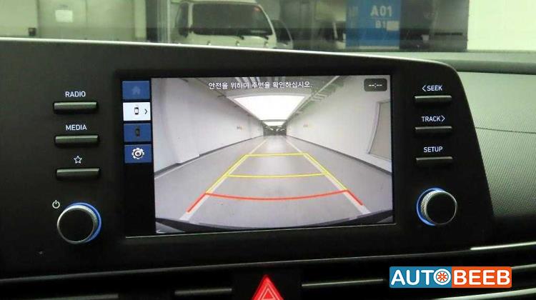 هيونداي افانتي 2023