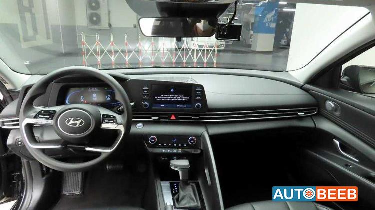 هيونداي افانتي 2023