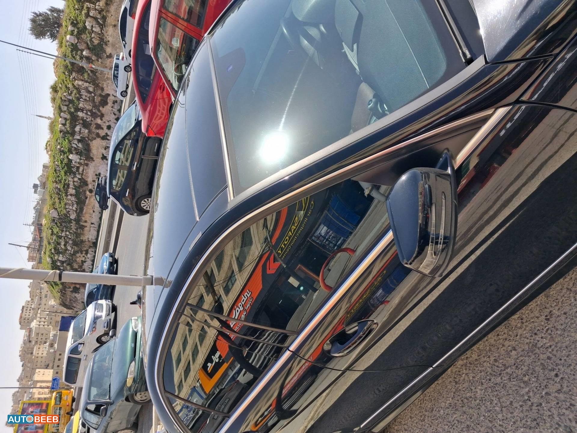 مرسيدس بنز C200 2010