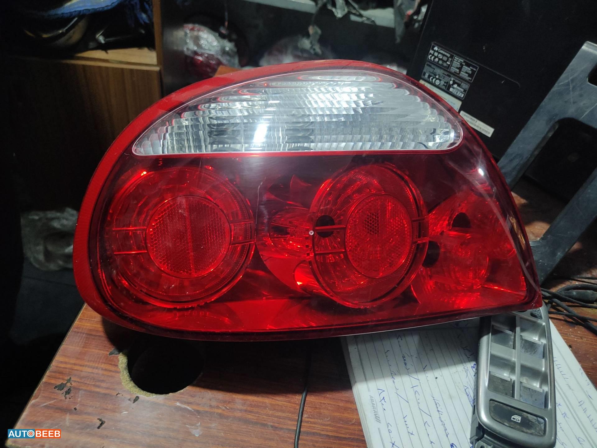 ضوء خلفي يمين شمال s type 2005 2006