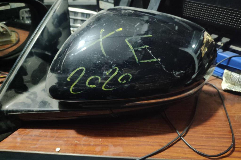 مرآة جانبية يمين شمال جاكوار xe 2020