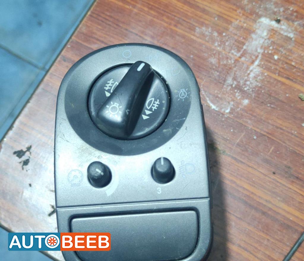 كبسة ضوء جاكوار x type 2009