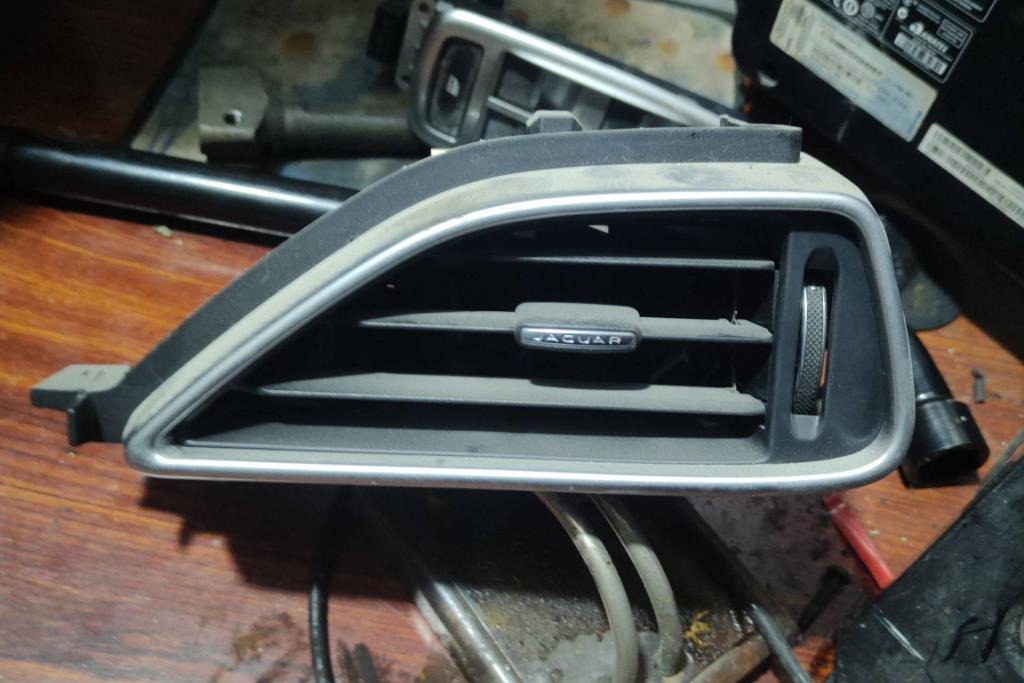 هواية مكيف xe 2016