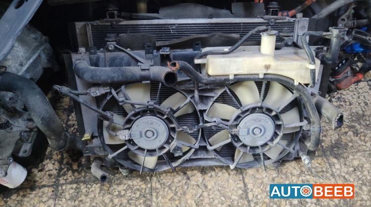 روديتر ماء تويوتا بريوس 2009