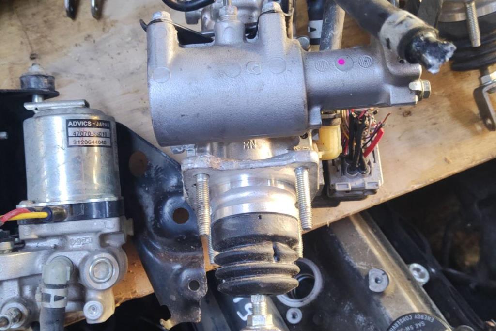  Mechanics  Toyota Prius