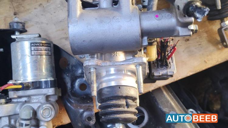 Abs تويوتا بريوس 2015