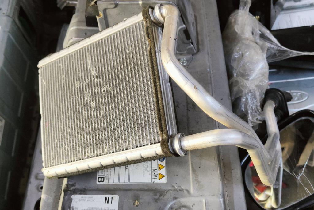 روديتر دفاي تويوتا بريوس 2010