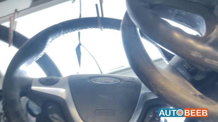 ستيرنج فورد c max 2015