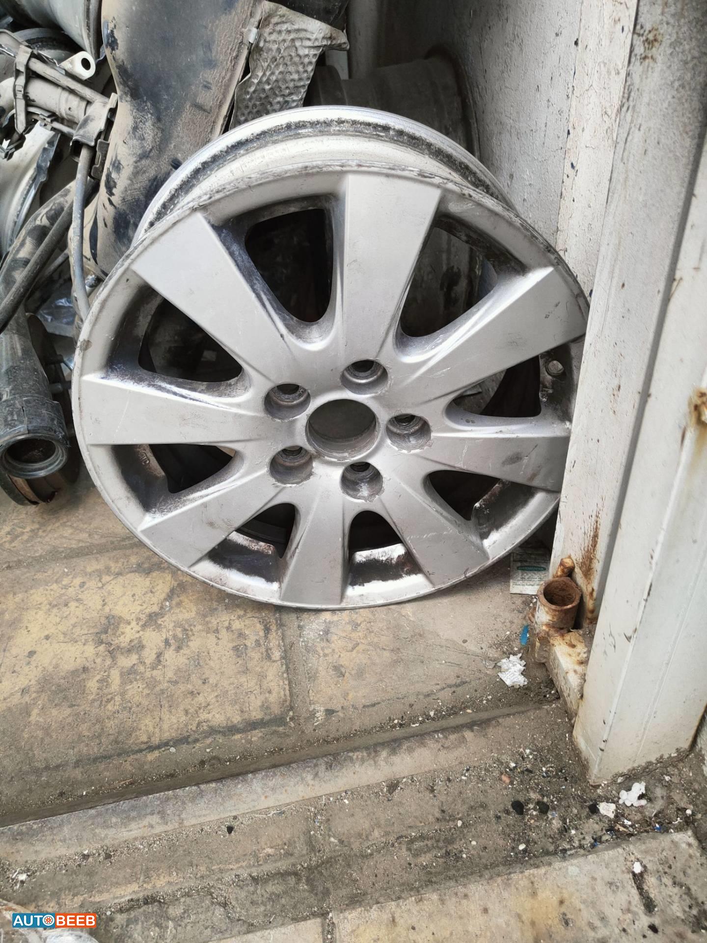 طقم جنطات تويوتا كامري قياس 16